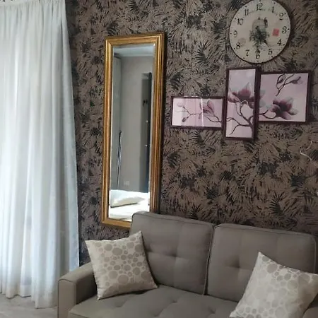 Le Rondini Nel Centro Di Lejlighed Intra