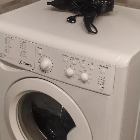 Daire Le Rondini Nel Centro Di Intra